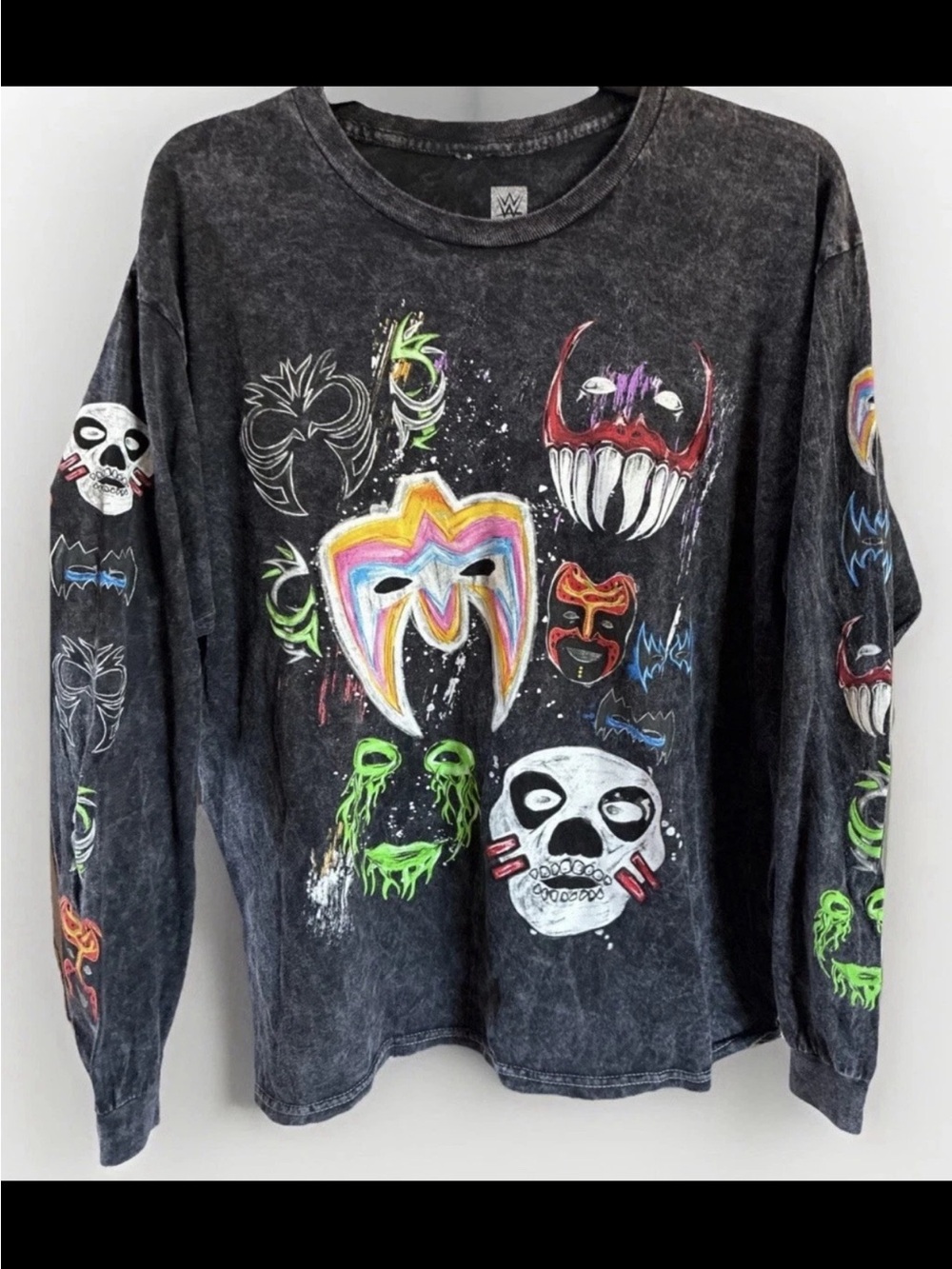 WWE men’s Black Graphic Long-Sleeve Tee with Colorful Mask Prints SZ XXL